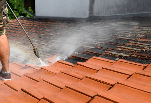 Why Choose Our Certified Pressure Washing Experts for Your Project Needs in Ontonagon, MI?