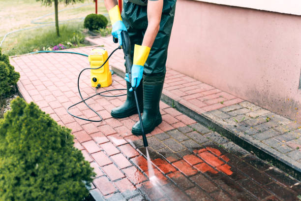 Pressure Washing Contractors in Ontonagon, MI